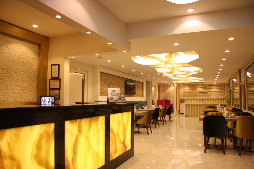 Mandalin Hotel Antalya Bagian luar foto